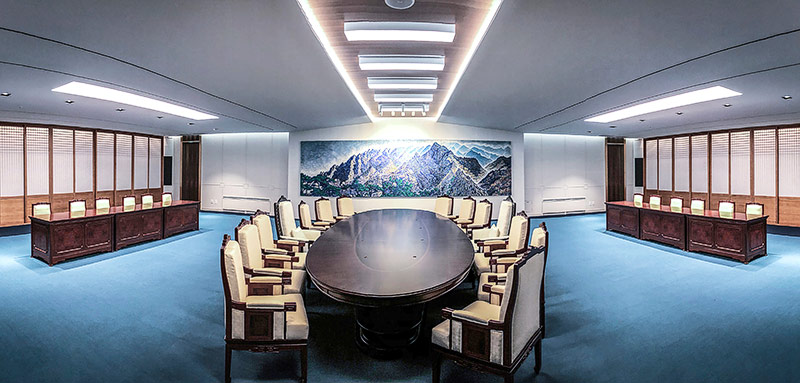 © AP/South Korea Presidential Blue House Konferenzraum in Panmunjom, in dem das Treffen zwischen Nordkorea und Südkorea stattfinden soll