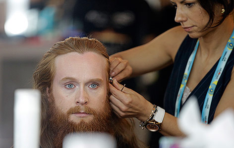 © AP/Armando Franca Rasmussen in der Maske