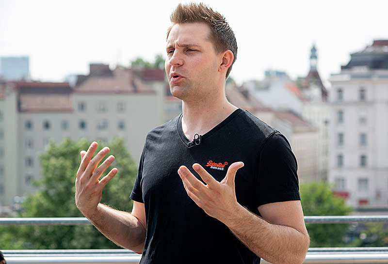 © APA/AFP/Joe Klamar Autor und Datenschutzaktivist Max Schrems