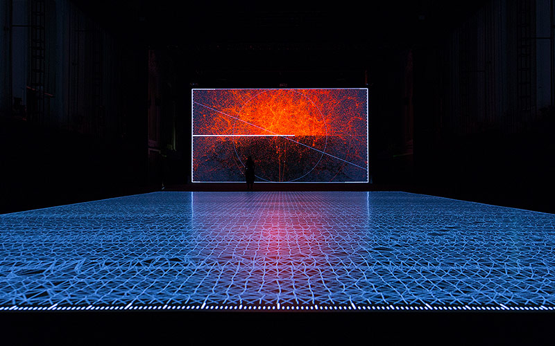 © Inés Bacher Eröffnung der Installation "micro/macro/ von Ryoji Ikeda
