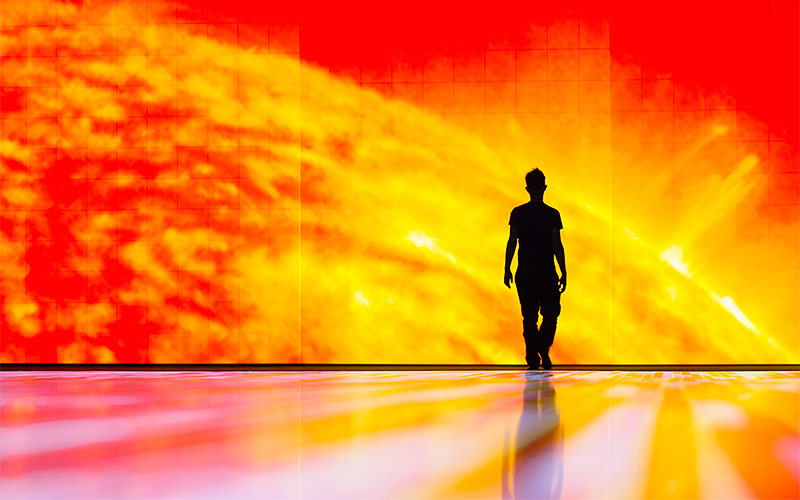 © Inés Bacher Eröffnung der Installation "micro/macro/ von Ryoji Ikeda
