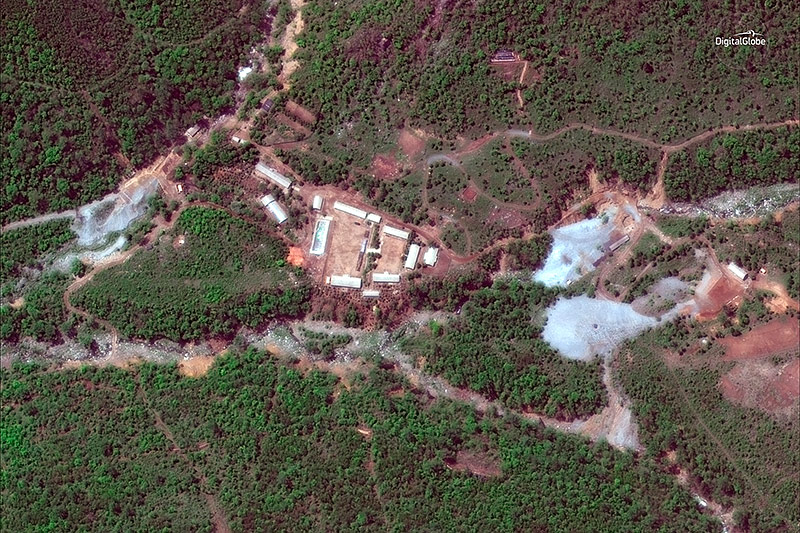 © AP/DigitalGlobe Satellitenaufnahme des Testgeländes