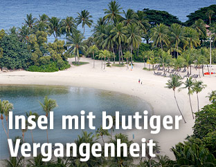 Ein Strand auf der Ferieninsel Sentosa in Singapur