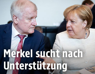 Bundeskanzlerin Angela Merkel (CDU) und der CSU-Vorsitzende Horst Seehofer