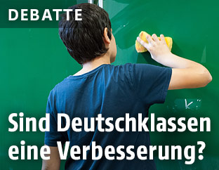 Sch&uuml;ler an der Tafel