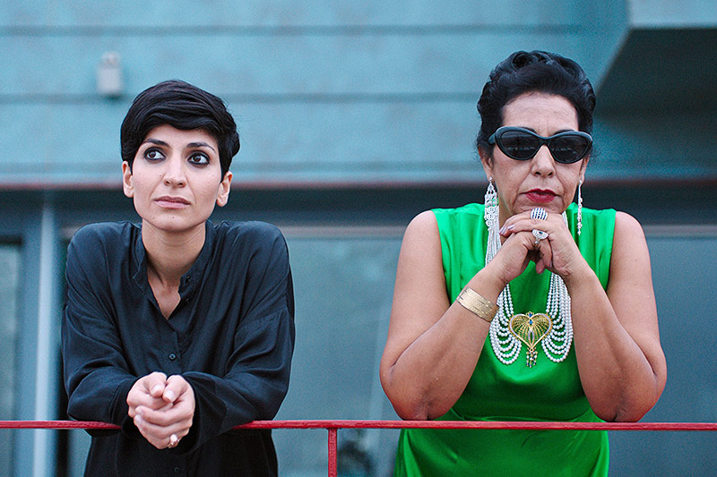© Filmladen Filmverleih Neda Rahamanian (Mitra) und Najia Skalli in "Oum Kulthum"