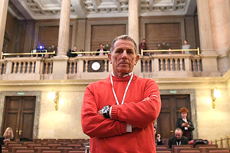 © APA/Helmut Fohringer Angeklagter Peter Hochegger