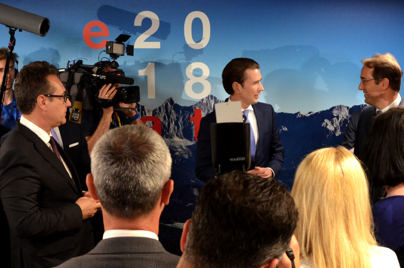 © ORF.at/Peter Prantner Vizekanzler Strache, Kanzler Kurz und EU-Botschafter Marschik im Juni in Brüssel