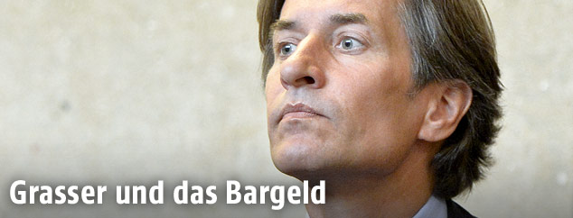 Angeklagter Karl Heinz Grasser