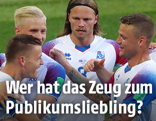 Isländische Spieler jubeln