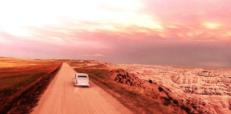 © Polyfilm Oldtimer auf einem Highway