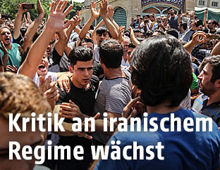 Demonstranten in Teheran