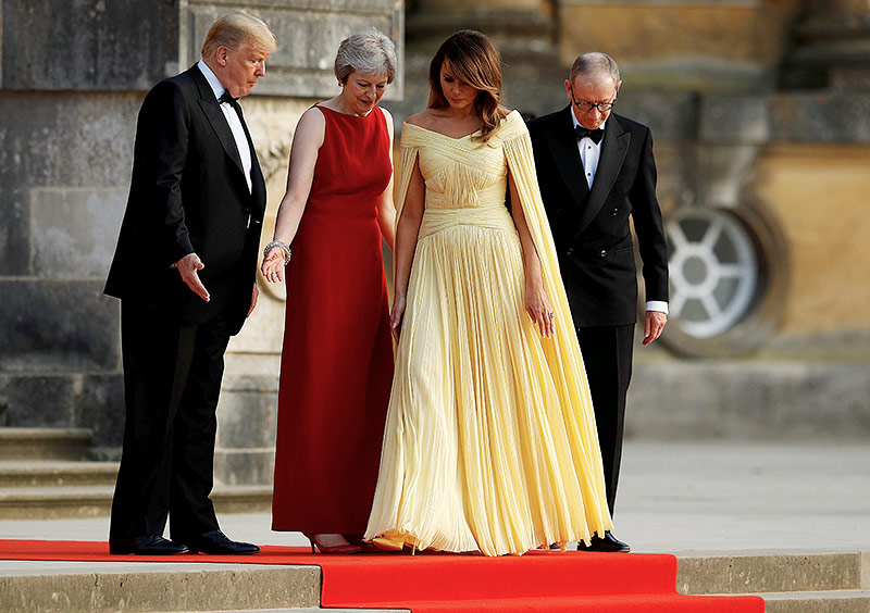 Britische Premierministerin Theresa May mit ihrem Mann Philip und US-Präsident Donald Trump mit First Lady Melania Trump
