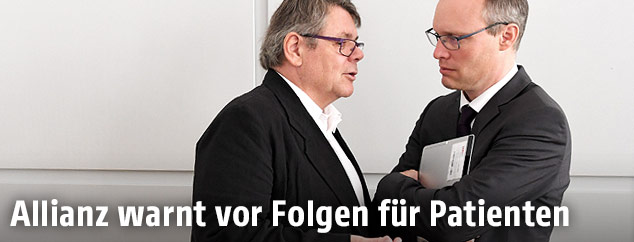 ÖGB-Präsident Wolfgang Katzian und der Vorsitzende des Hauptverbandes der Sozialversicherungsträger, Alexander Biach