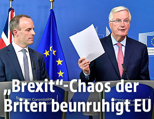 Der neue britische „Brexit“-Minister Dominic Raab und EU-Chefverhandler Michel Barnier