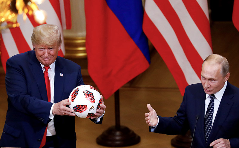 © Reuters/Leonhard Foeger US-Präsident Donald Trump und Russlands Präsident Vladimir Putin