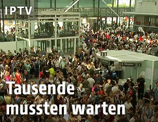 Fluggäste am Terminal 2 in München