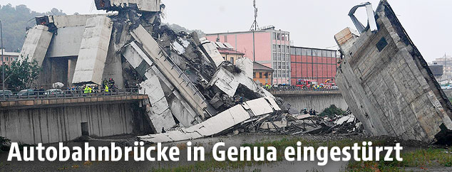 Eingestürzte Autobahnbrücke