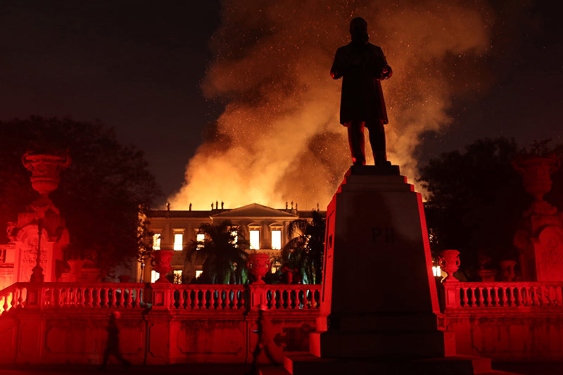 © Reuters/Ricardo Moraes Brasiliens Nationalmuseum in Vollbrand